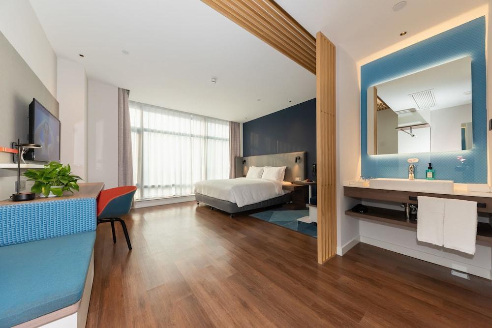 Holiday Inn Express Shanghai Tangzhen By Ihg - 20 Mins To Disney Land Exterior foto
