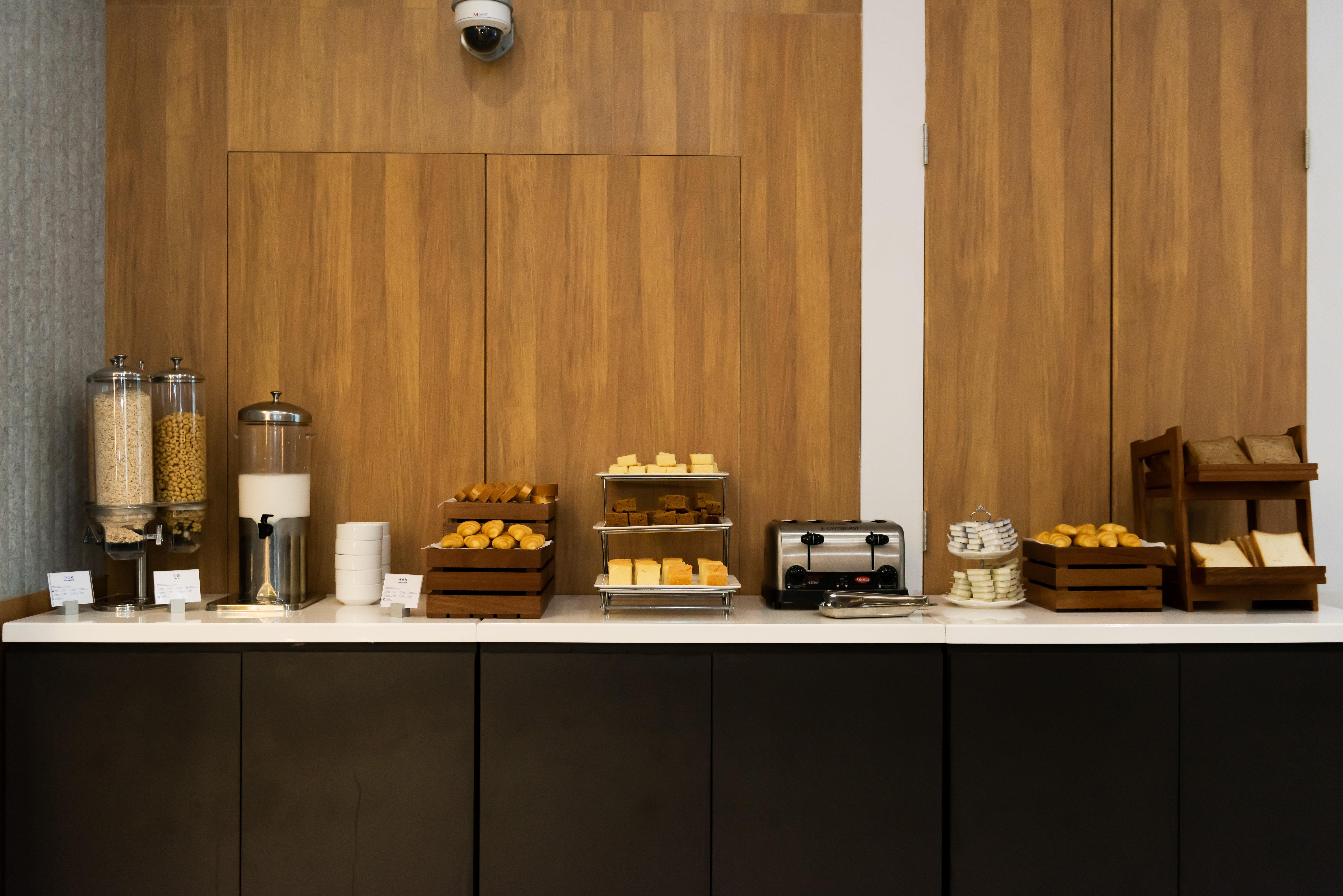 Holiday Inn Express Shanghai Tangzhen By Ihg - 20 Mins To Disney Land Exterior foto